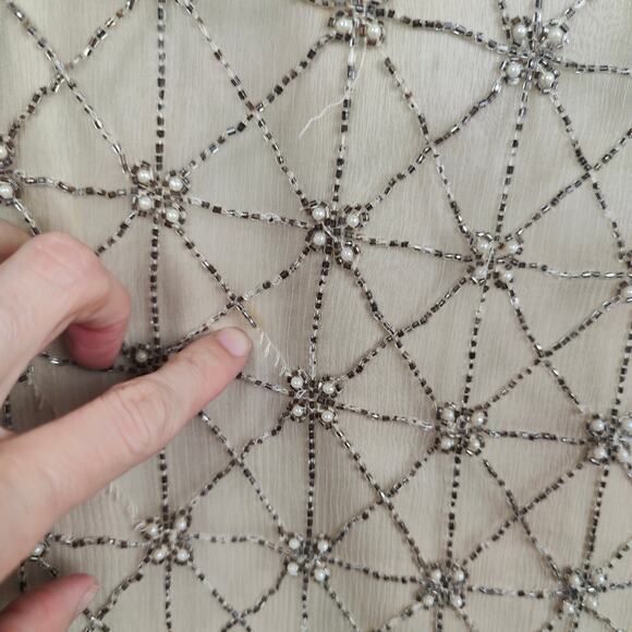 Vintage Cynthia Taylor Silk Beaded Top Womens Large Champagne Grid Pattern FLAW - Picture 4 of 10